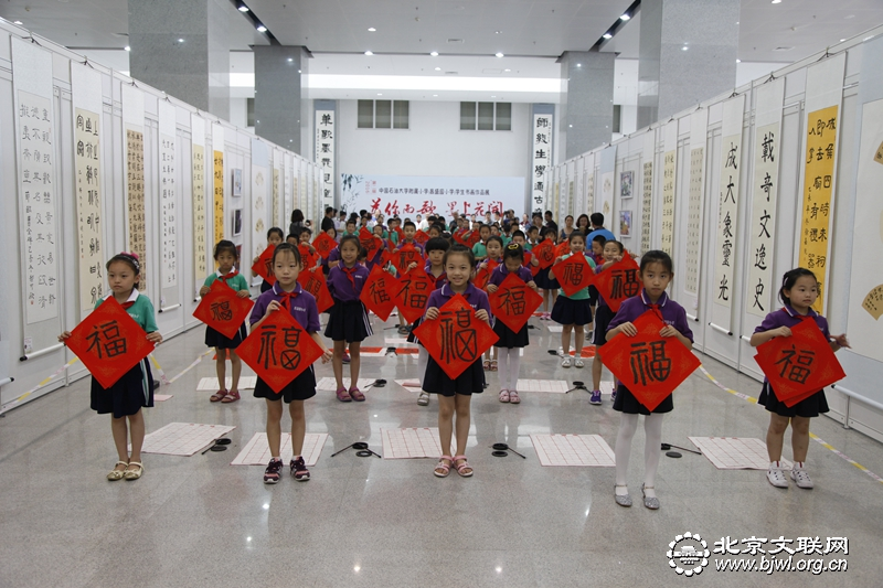 学生现场展示作品1