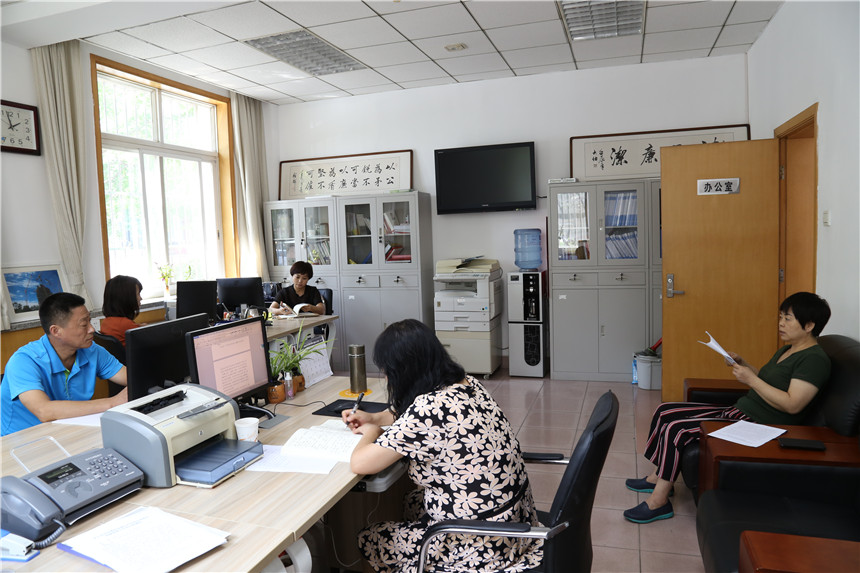 7月27日学习市委十二届五次全会精神、习近平治国理政 (2)