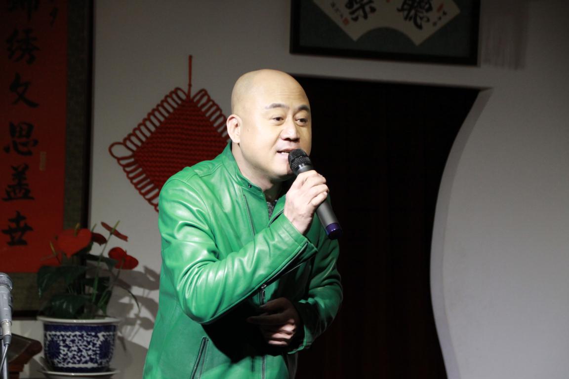 著名相声演员方清平致辞