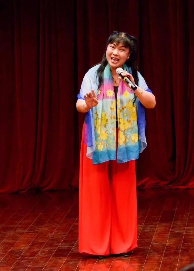 平翠珍表演评剧《金沙江畔》选段《戈登太子》