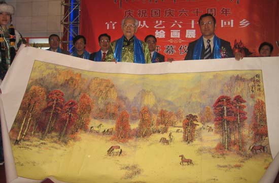 图集：官布从艺60周年回乡绘画展在呼和浩特市举办(3/16)